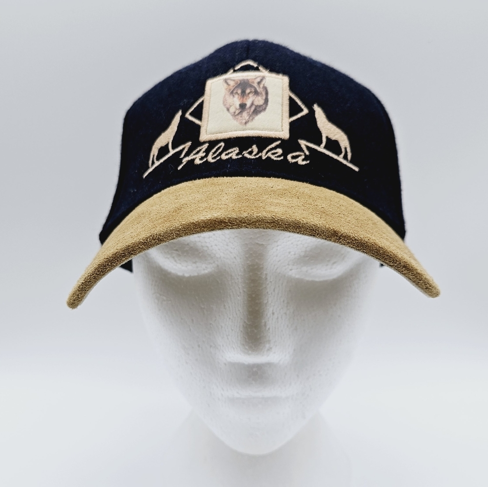 PURE ALASKA | "Alaska" wolf suede brim & wool blend cap hat